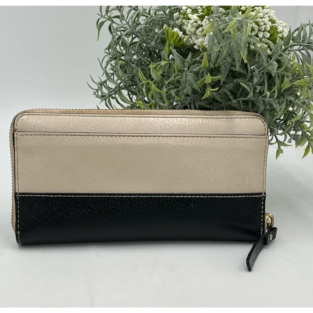 Kate Spade Wellesley Neda Black & Cream Zipper‎ Leather Wallet
